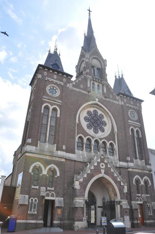 A-Hotel Oosterhout 우스테르하트 외부 사진