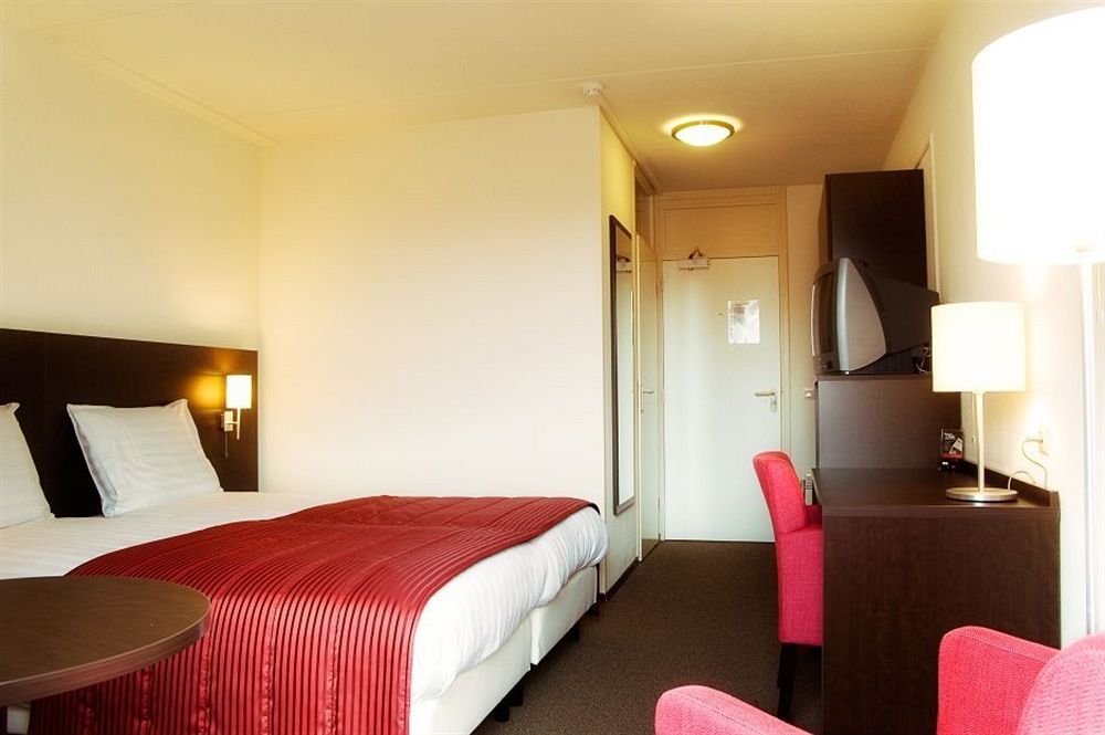 A-Hotel Oosterhout 우스테르하트 외부 사진