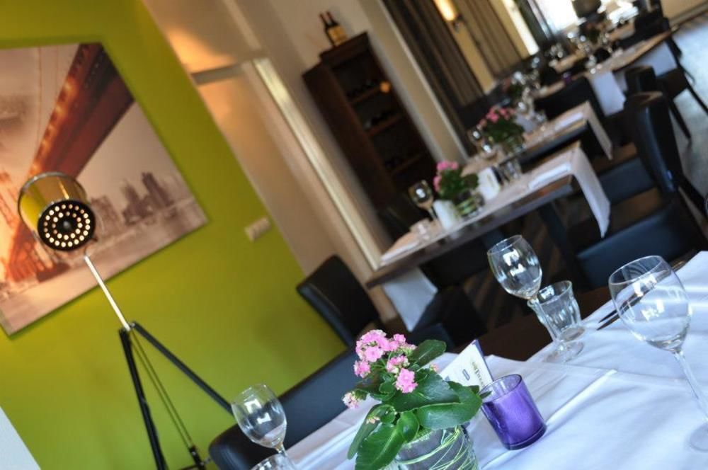 A-Hotel Oosterhout 우스테르하트 외부 사진