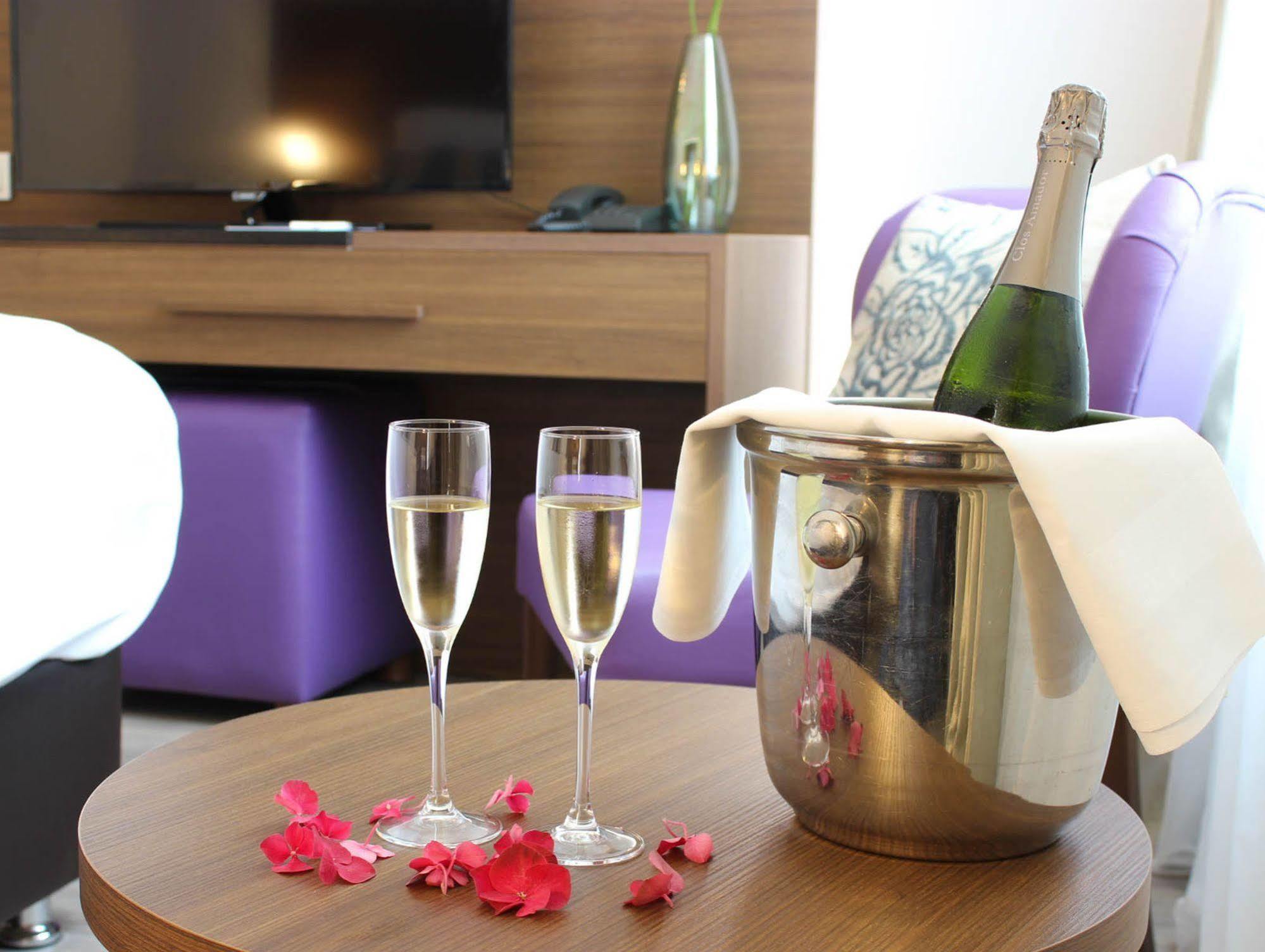 A-Hotel Oosterhout 우스테르하트 외부 사진